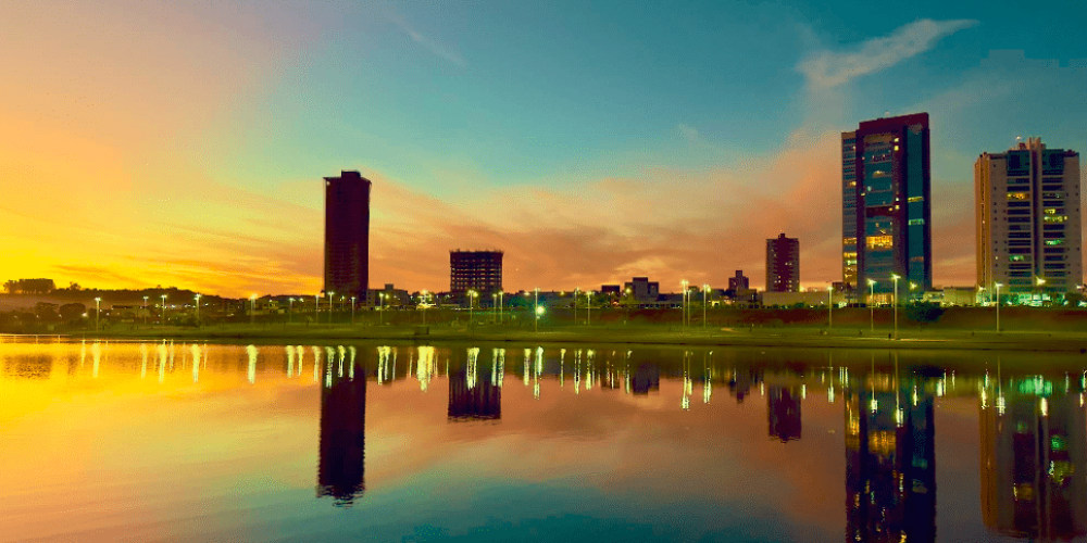 Maravilhoso por do Sol do parque Interlagos